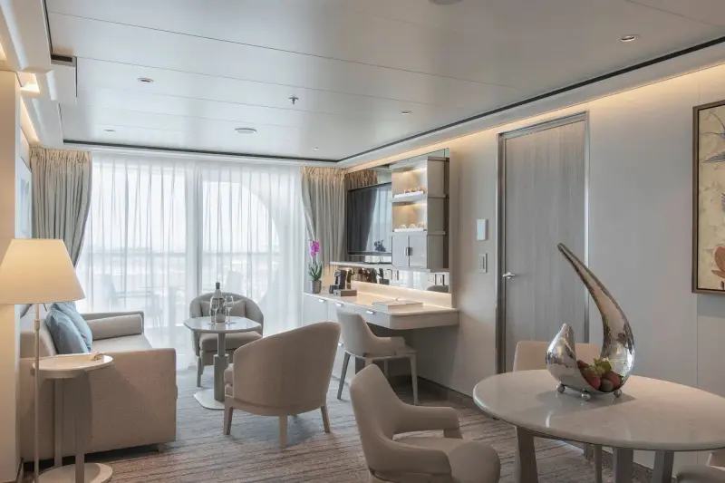 Silver Ray – Junior Grand Suite
