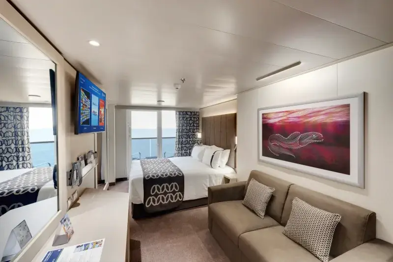 MSC Euribia Aurea deluxe balkonlu kabin, deniz manzarası ve kanepe