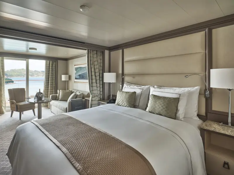 Silver Moon – Deluxe Veranda Suite