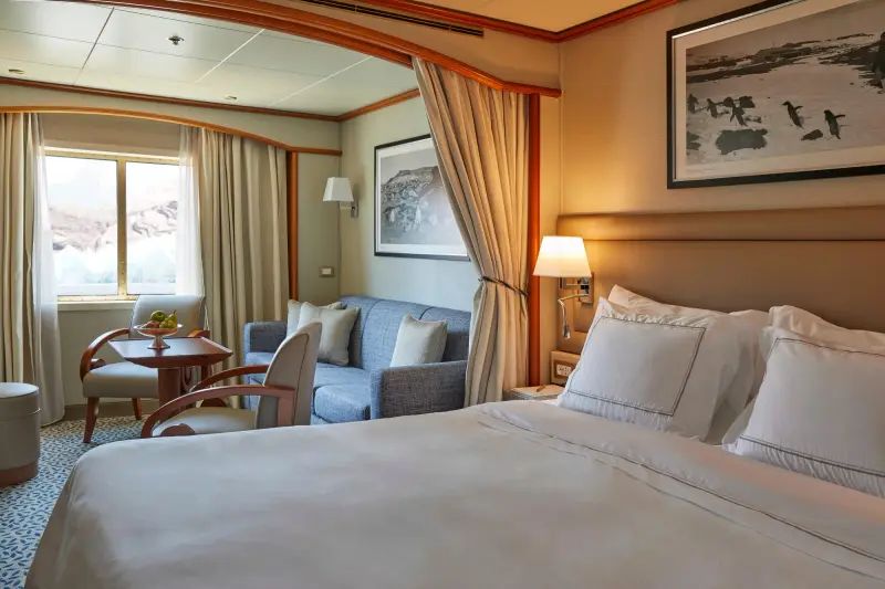 Silver Cloud – Vista Suite