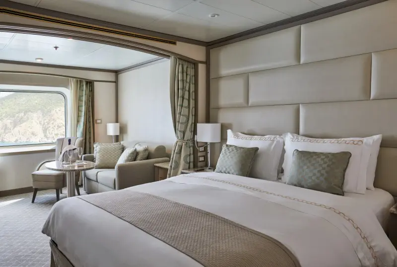 Silver Shadow – Vista Suite