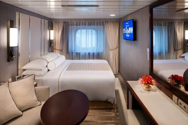 Azamara Quest deniz manzaralı kabin
