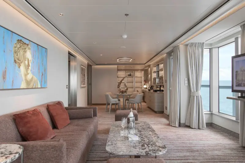 Silver Nova – Otium Suite