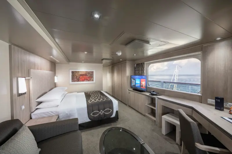 MSC Seashore Aurea premium suit (SL1)
