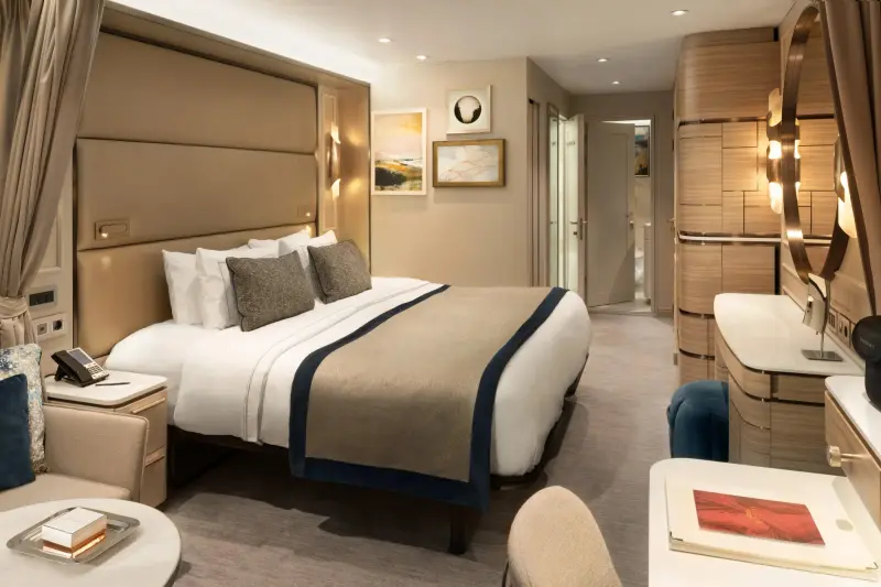 Silver Endeavour – Deluxe Veranda Suite