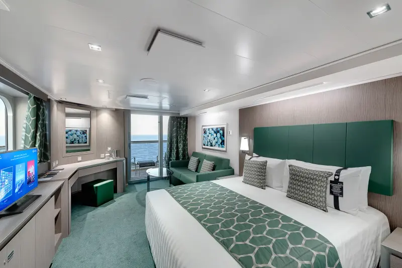 MSC Seaview Aurea premium suit (SL1)