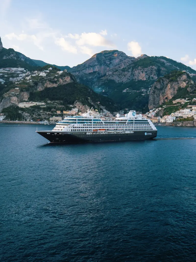 Azamara Pursuit Amalfi Kıyısı'nda