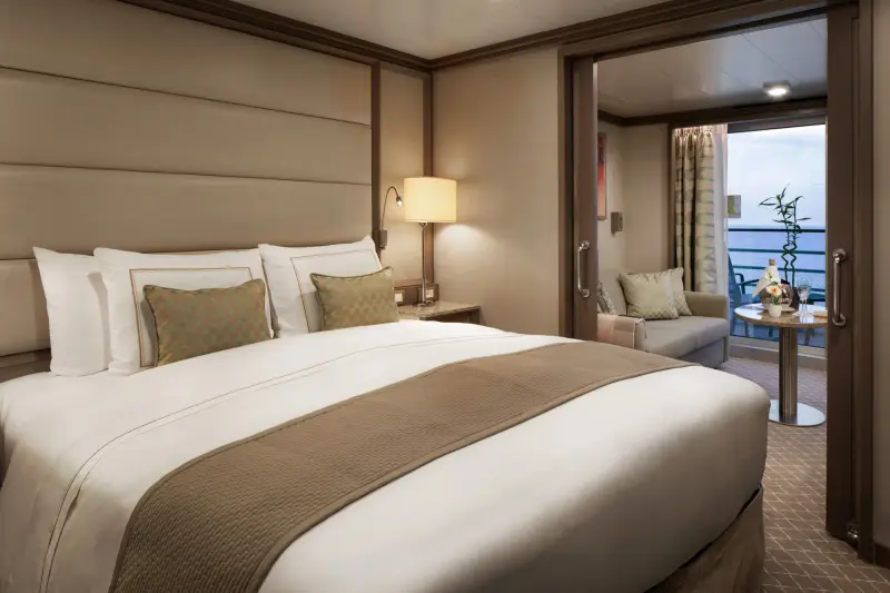 Silver Spirit – Medallion Suite