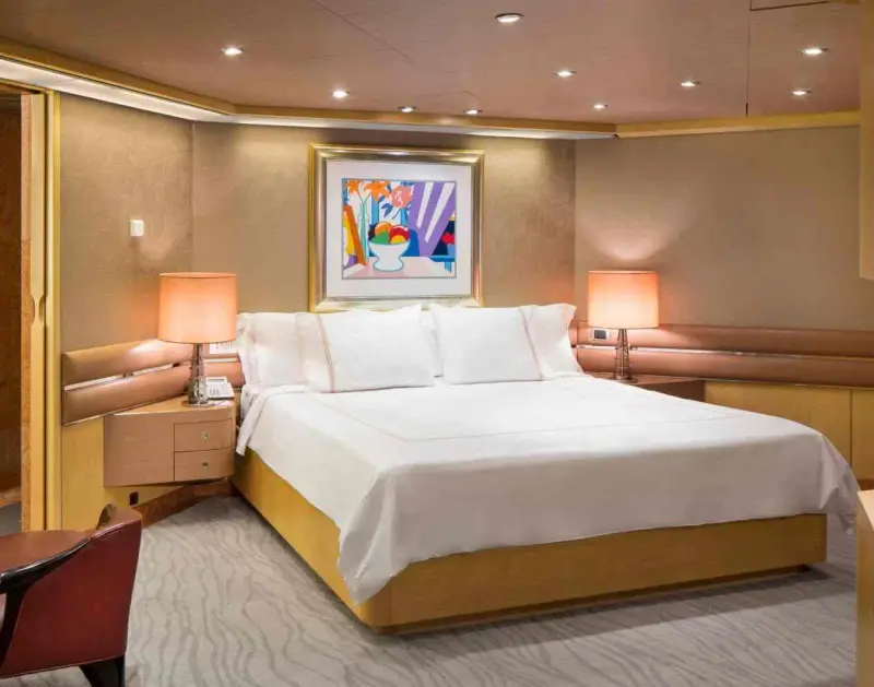 Eurodam ve Nieuw Amsterdam'da Pinnacle Suite
