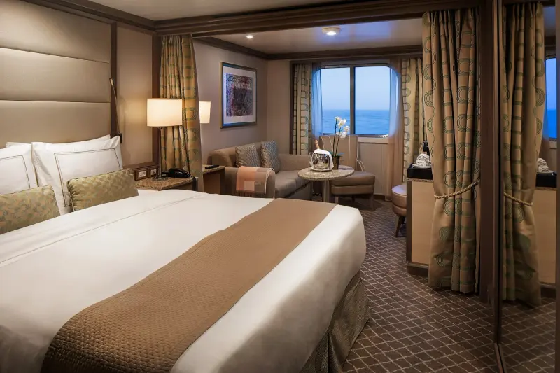 Silver Muse – Vista Suite