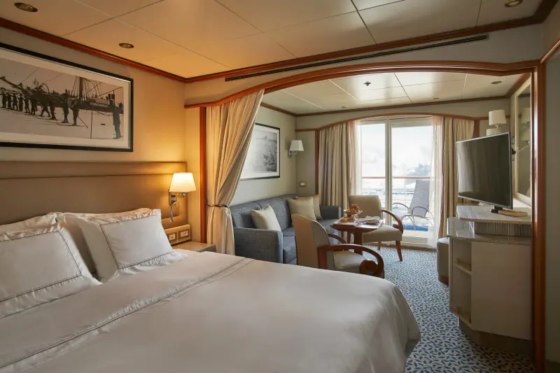 Silver Cloud – Deluxe Veranda Suite