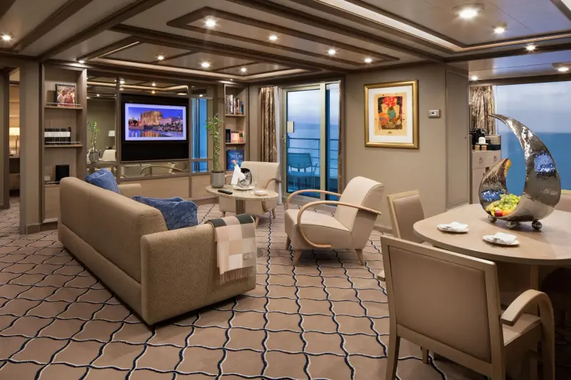 Silver Spirit – Owner's Suite