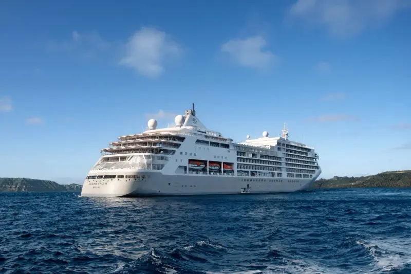 Silver Spirit – dış görünüm