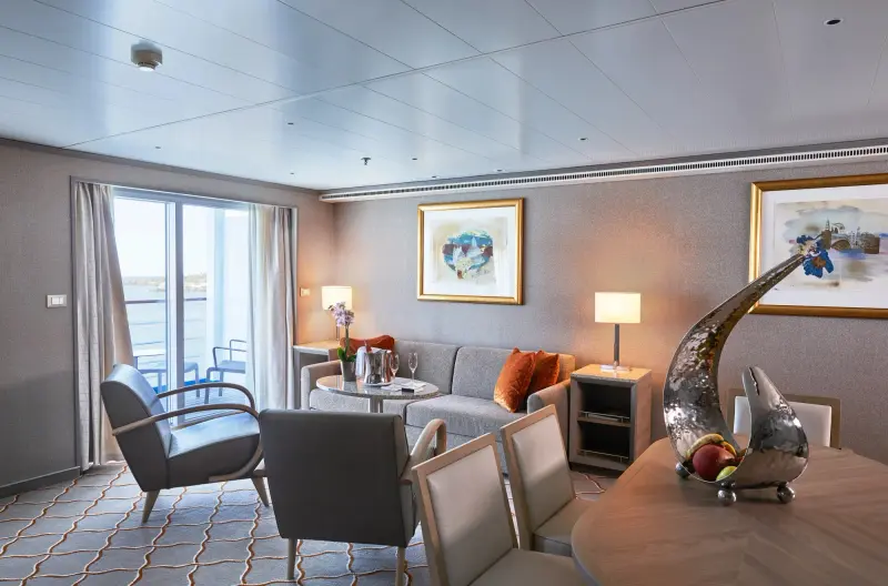 Silver Shadow – Grand Suite