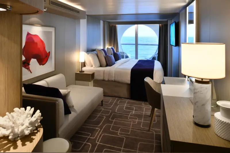 Celebrity Edge Deluxe Oceanview Veranda kabini (yuvarlak açıklıklı balkon)