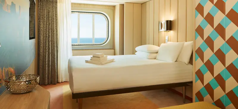 Costa Smeralda deniz manzaralı dış kabin